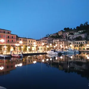 Casa Di Pietro Porto Azzurro