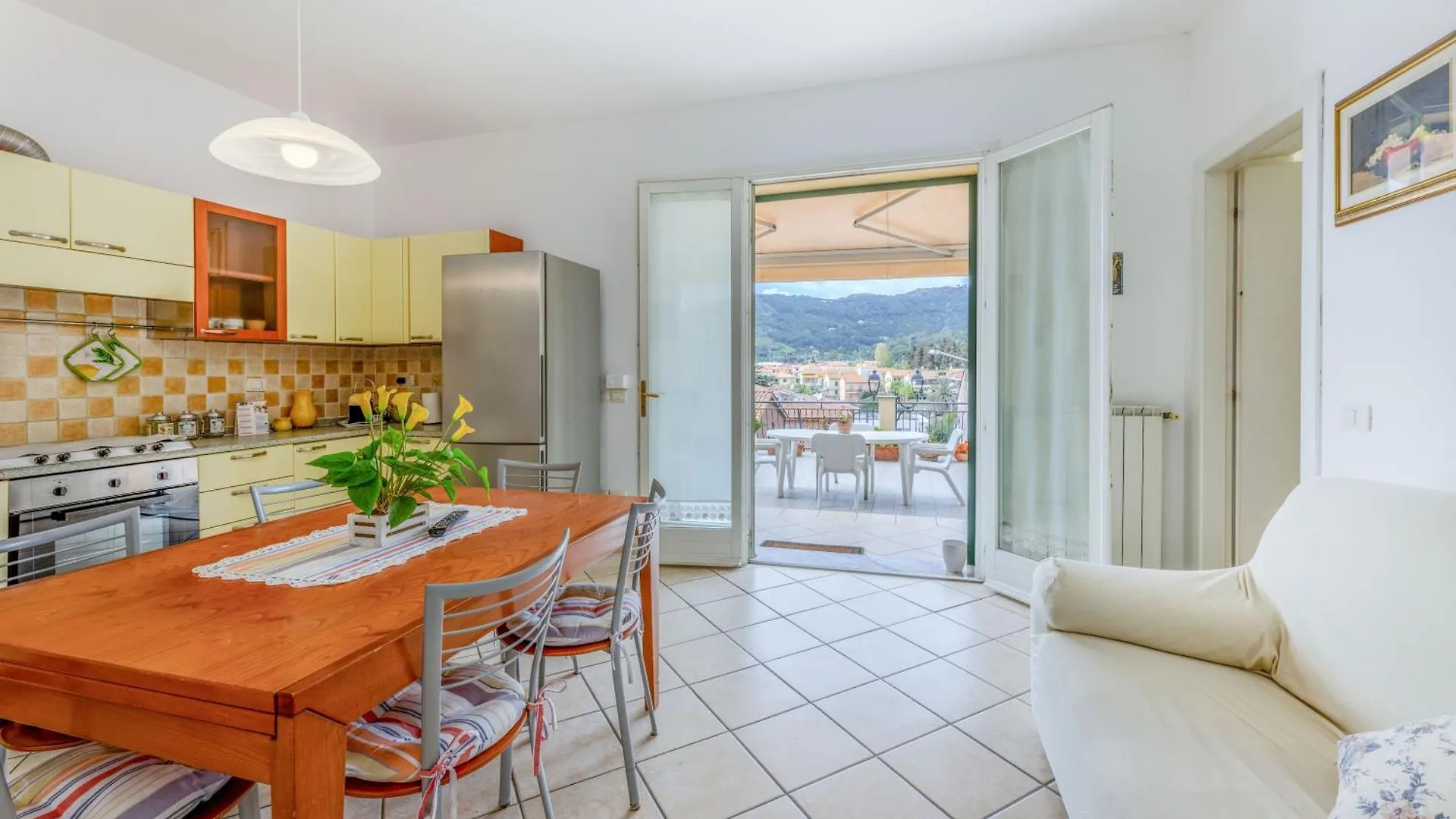 Apartment Appartamenti Lilly A Porto Azzurro